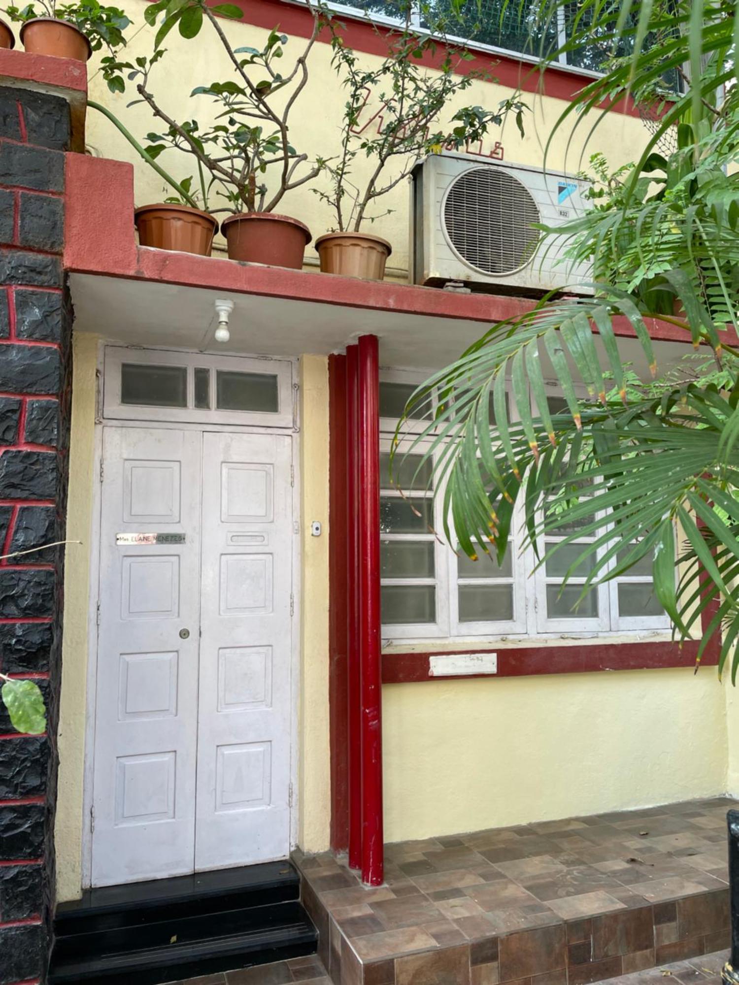 Ground Floor 20 Chimbai Road Bandra West - Mumbai Apartment Bagian luar foto